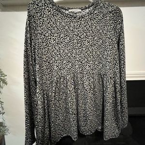 Cheetah Long sleeve shirt